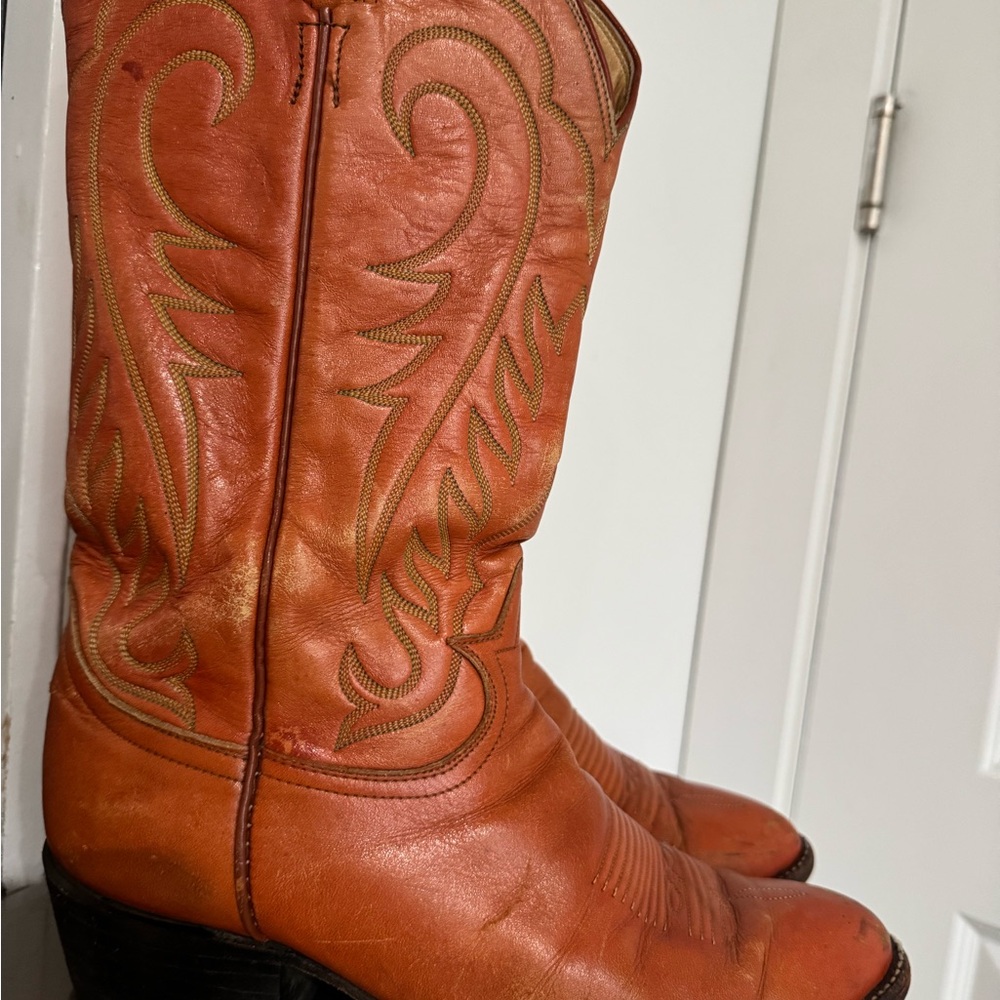 Tony Lama Western Cowboy Boots